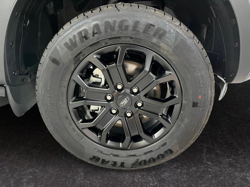Ford Ranger · Limited  · Bild 15