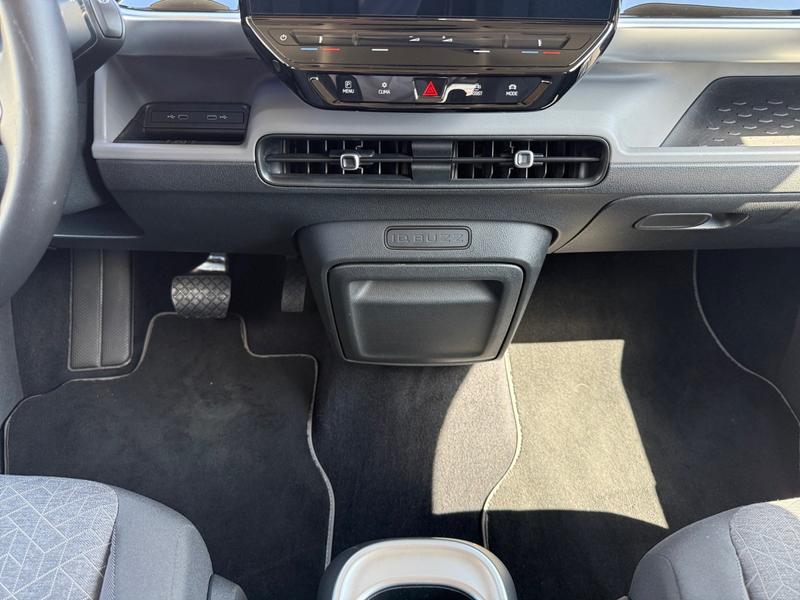 VW ID. Buzz · Pro · Bild 8