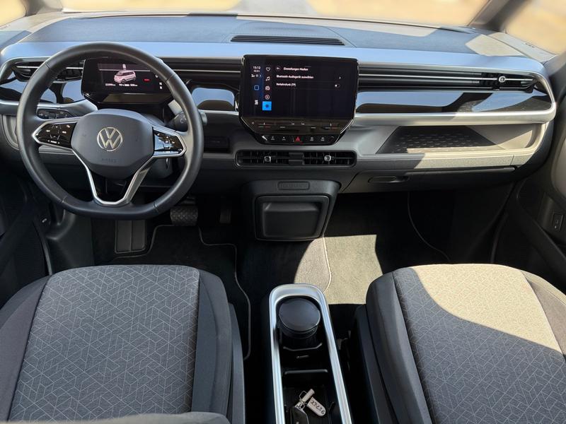 VW ID. Buzz · Pro