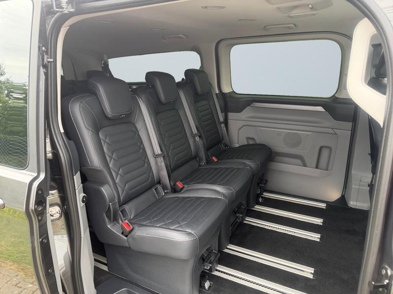 Ford Tourneo Custom · Titanium 320 L2 FWD · Bild 11