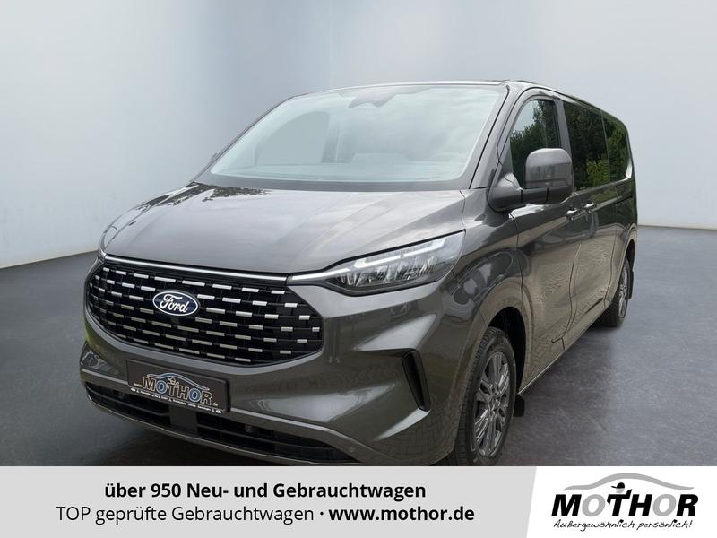 Ford Tourneo Custom · Titanium 320 L2 FWD