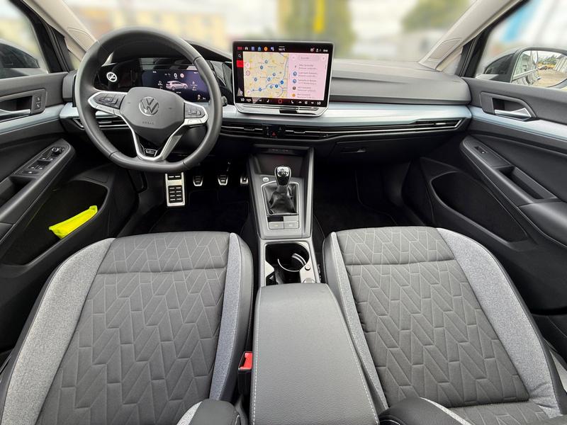 VW Golf · Goal