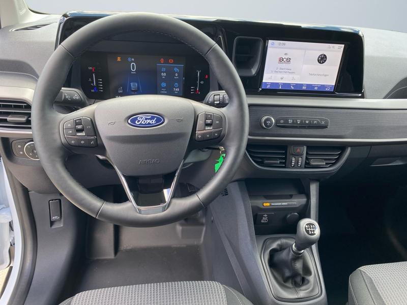 Ford Transit Courier · Trend