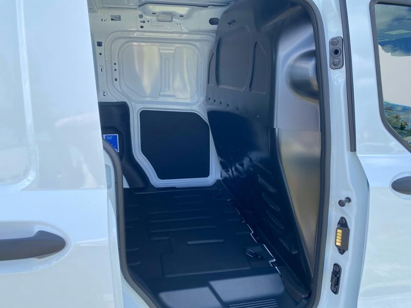Ford Transit Courier · Trend · Bild 10