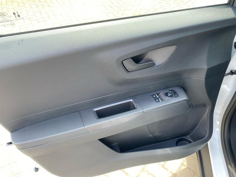 Ford Transit Courier · Trend · Bild 16