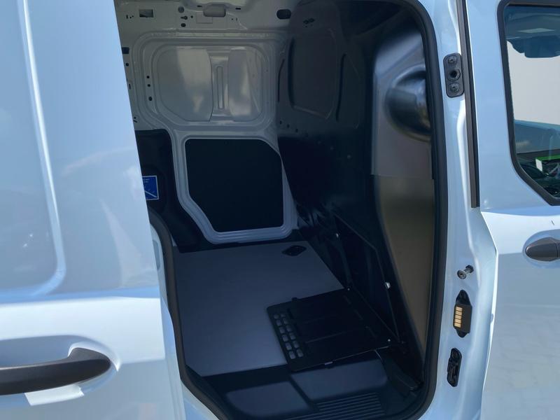 Ford Transit Courier · Trend · Bild 11