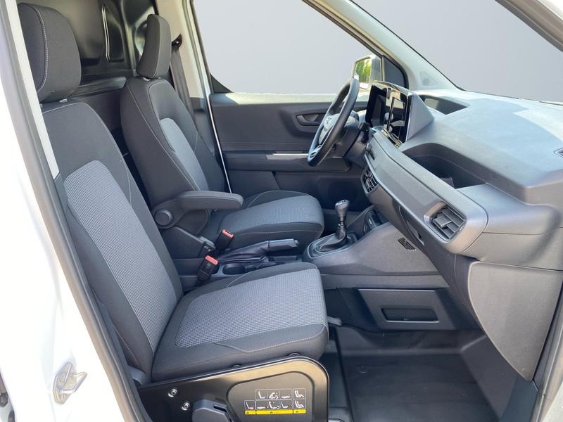 Ford Transit Courier · Trend · Bild 10