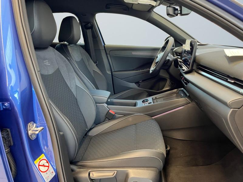 VW T-Roc · R-Line · Bild 9