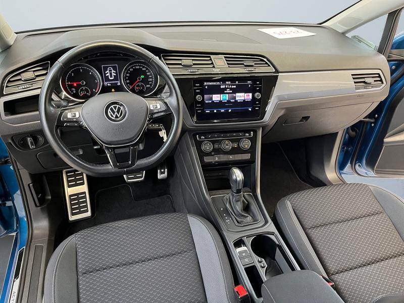 VW Touran · Active