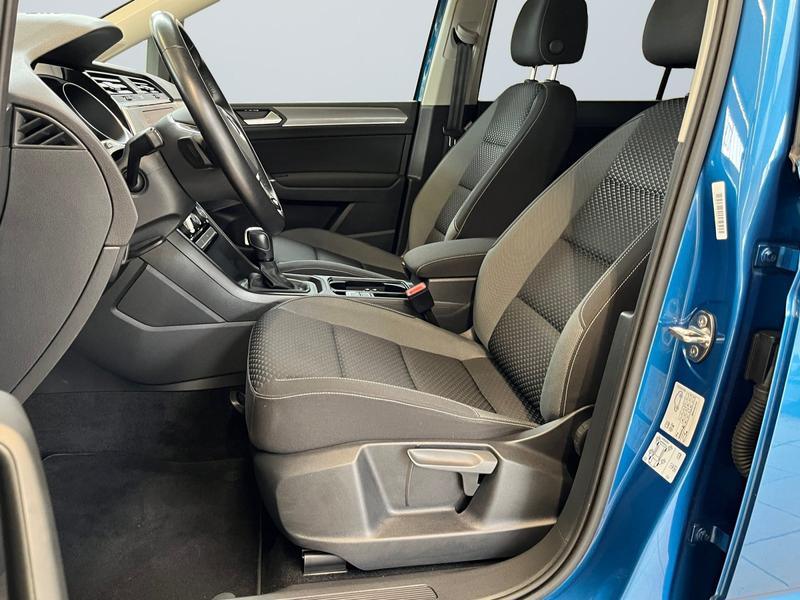 VW Touran · Active
