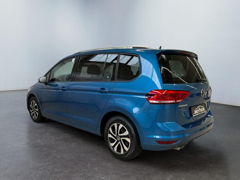 VW Touran · Active
