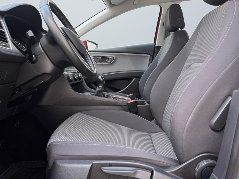 Seat Leon · Style