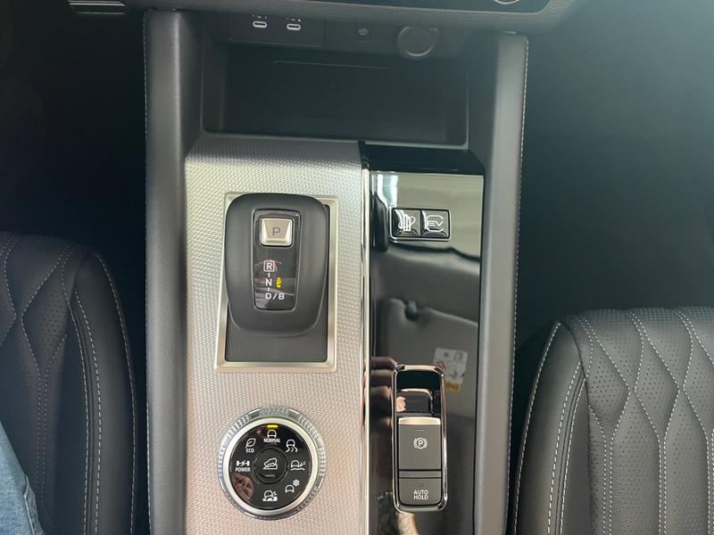 Mitsubishi Outlander · PHEV Top · Bild 9