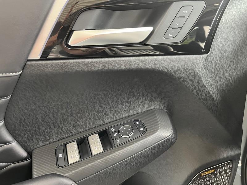 Mitsubishi Outlander · PHEV Top · Bild 17