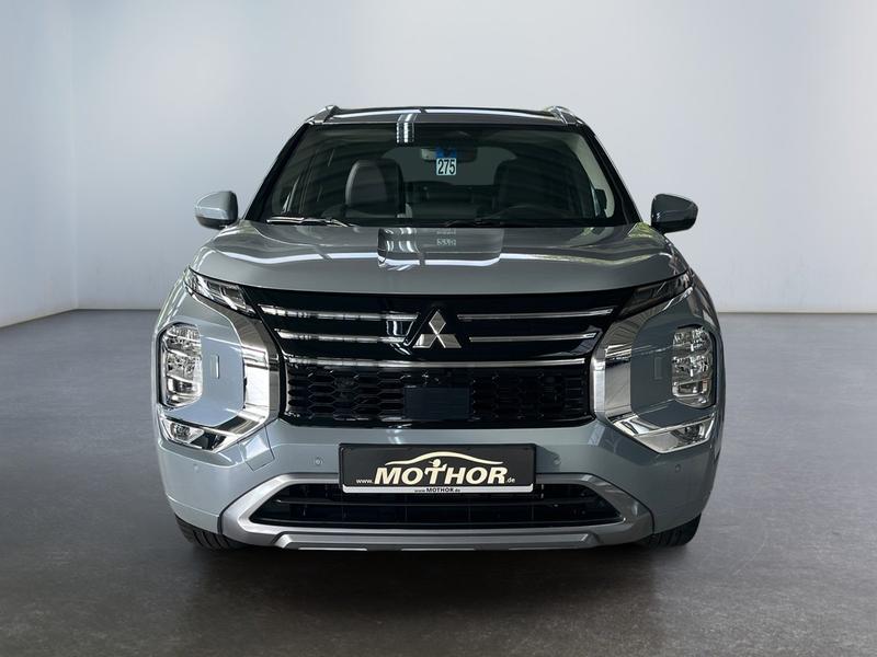 Mitsubishi Outlander · PHEV Top
