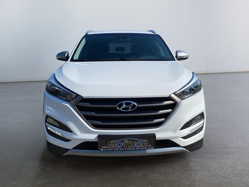 Hyundai TUCSON · blue Advantage