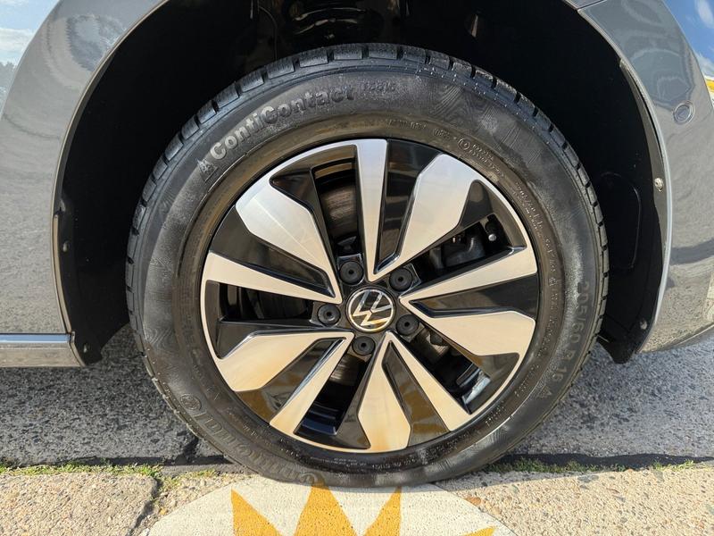 VW Touran · Goal · Bild 14