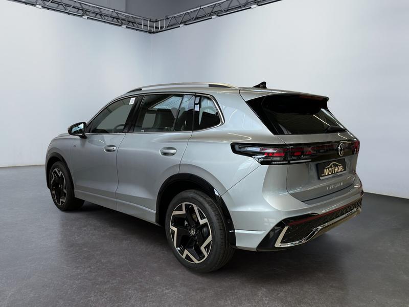 VW Tiguan · R-Line