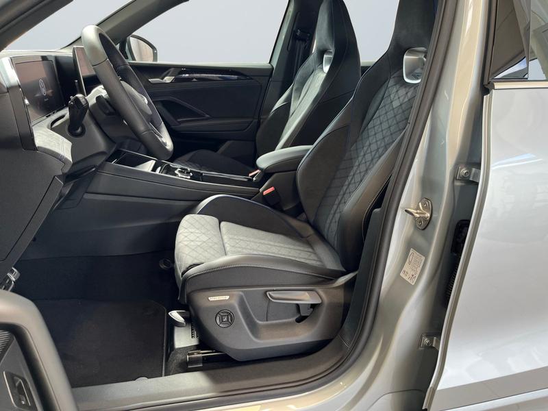 VW Tiguan · R-Line