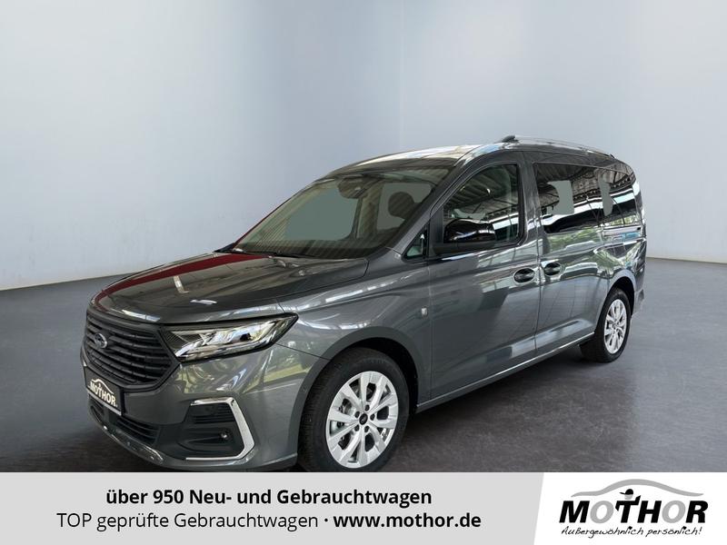 Ford Grand Tourneo · Titanium
