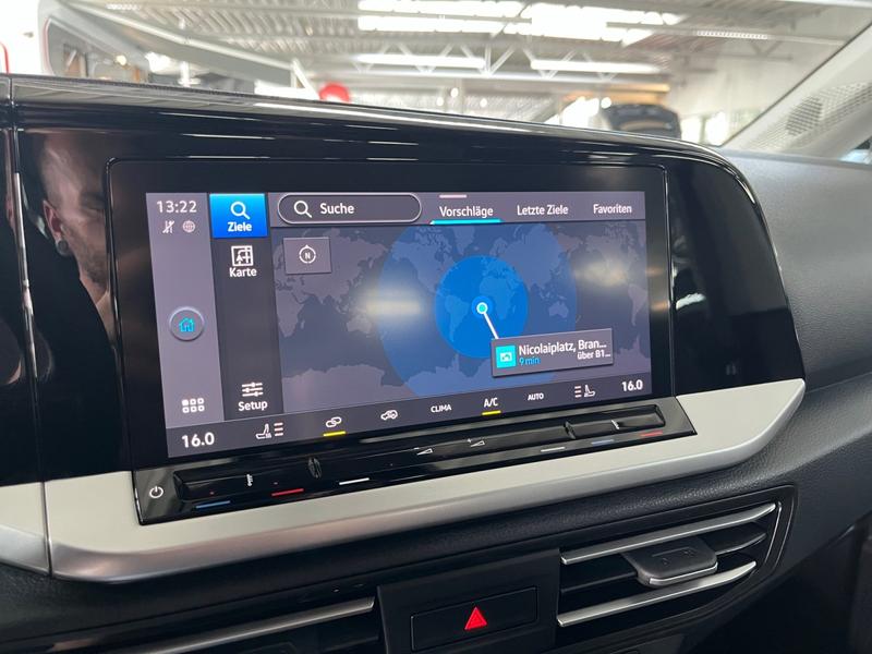 Ford Grand Tourneo · Titanium · Bild 17