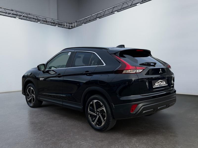Mitsubishi Eclipse Cross · Basis
