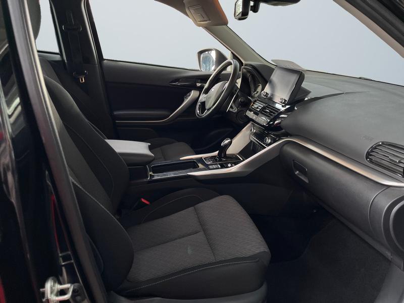 Mitsubishi Eclipse Cross · Basis · Bild 10