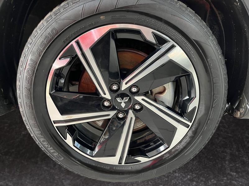 Mitsubishi Eclipse Cross · Basis · Bild 15