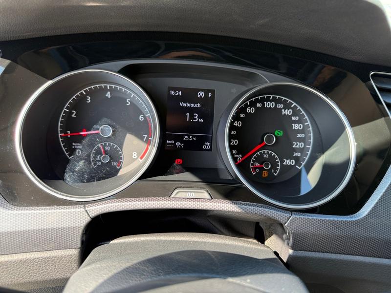 VW Touran · Active · Bild 11