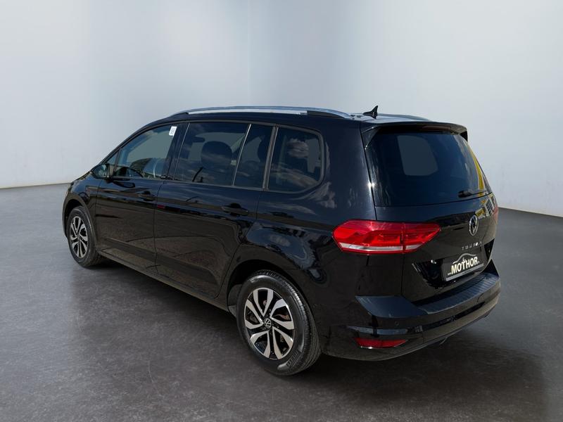 VW Touran · Active