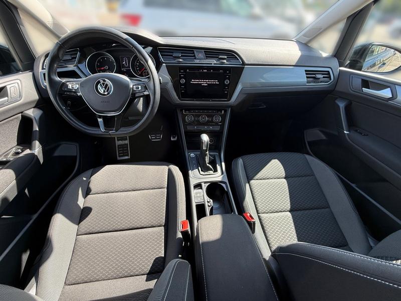 VW Touran · Active