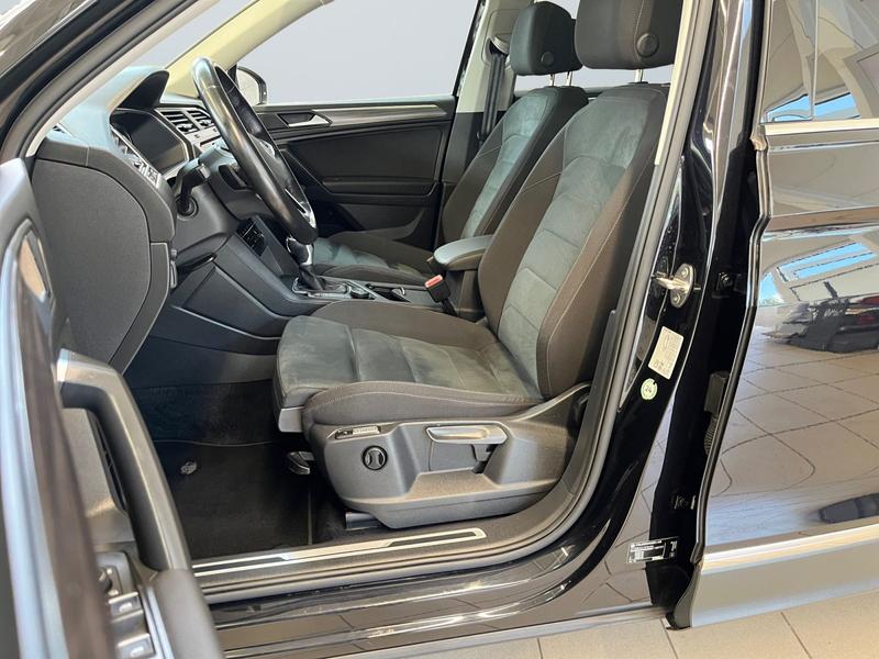 VW Tiguan Allspace · Elegance