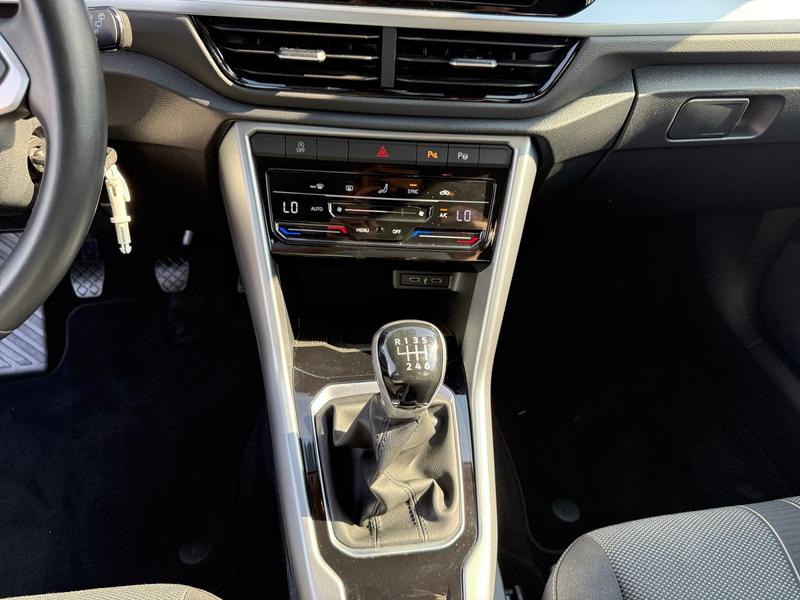 VW T-Roc · Life · Bild 8