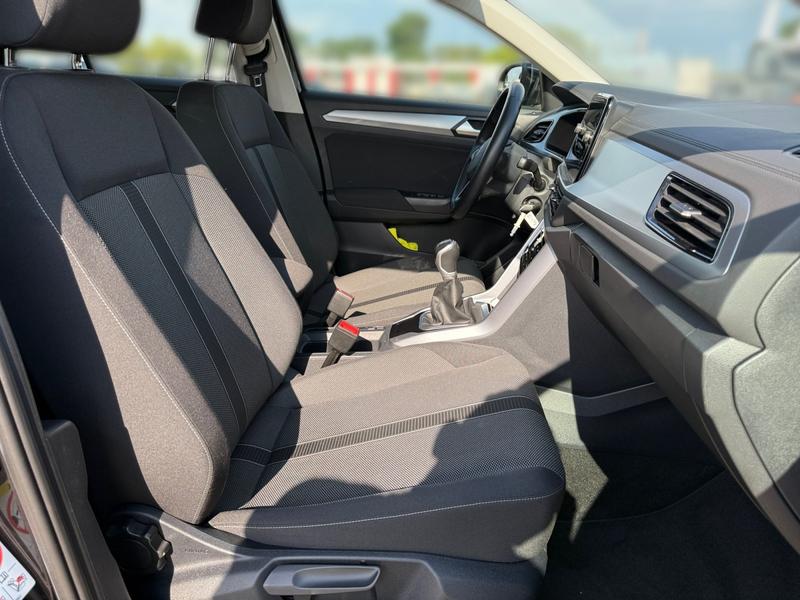 VW T-Roc · Life · Bild 9