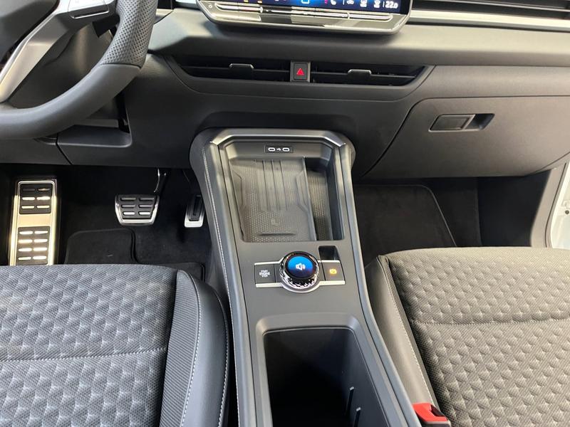 VW T-Roc · R-Line · Bild 8