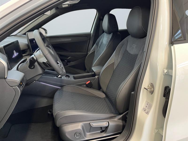VW T-Roc · R-Line