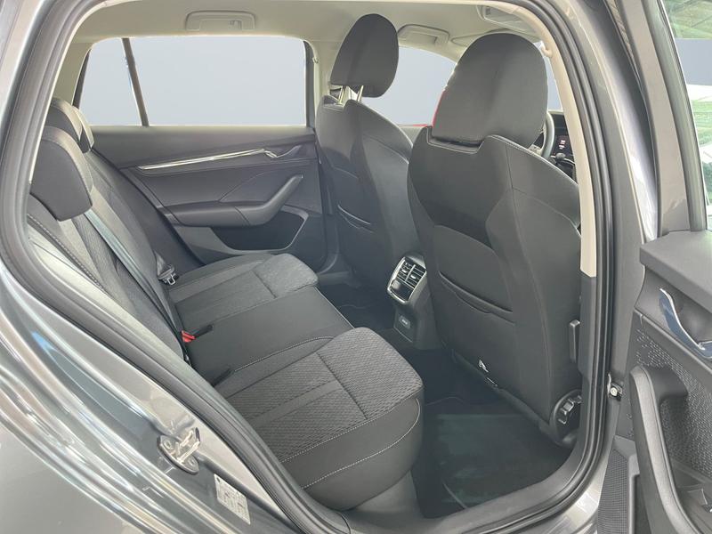 Skoda Octavia · Selection Plus · Bild 11