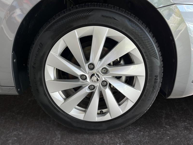 Skoda Octavia · Selection Plus · Bild 15