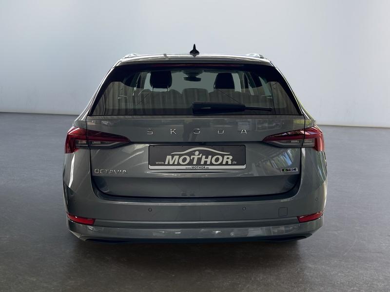 Skoda Octavia · Selection Plus