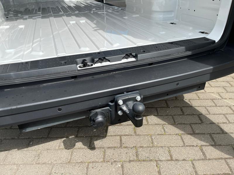 VW Crafter · 35 Kasten mittellang Hochdach · Bild 15