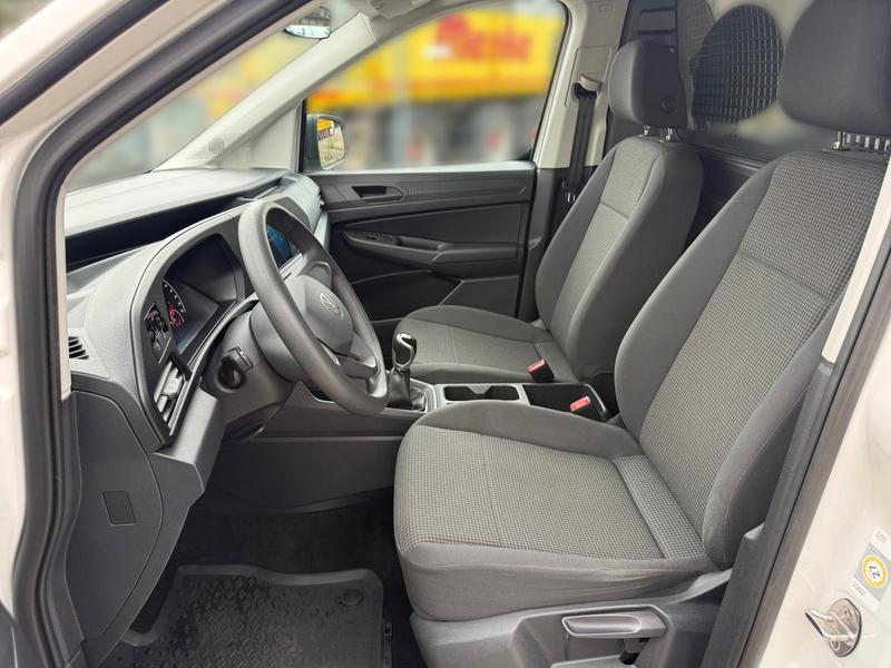 VW Caddy · Basis