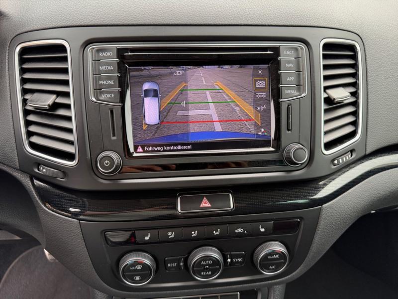 VW Sharan · Sound · Bild 13