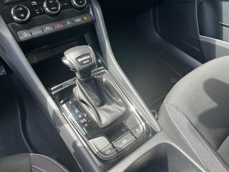 Skoda Karoq · Ambition · Bild 9