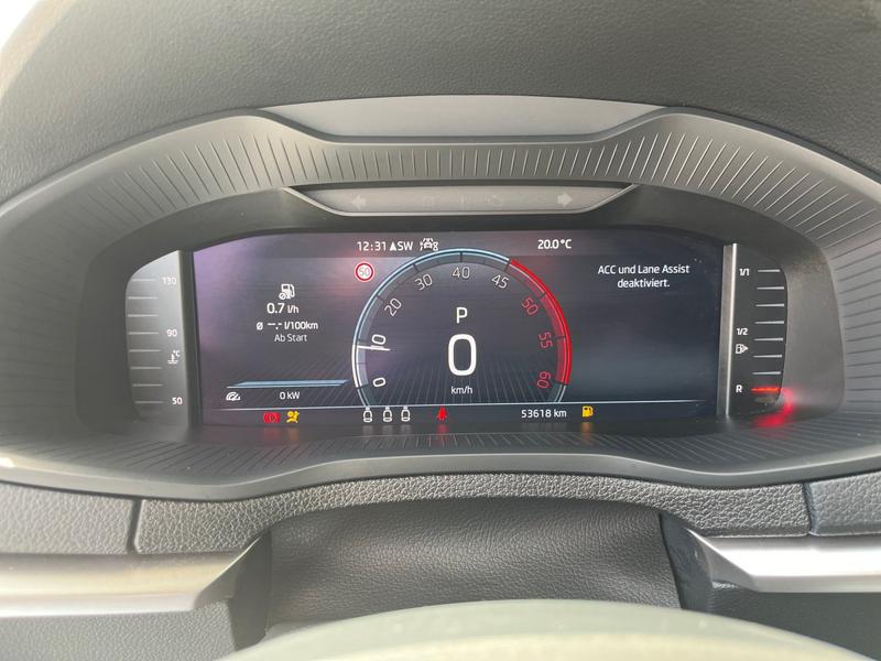 Skoda Karoq · Ambition · Bild 12