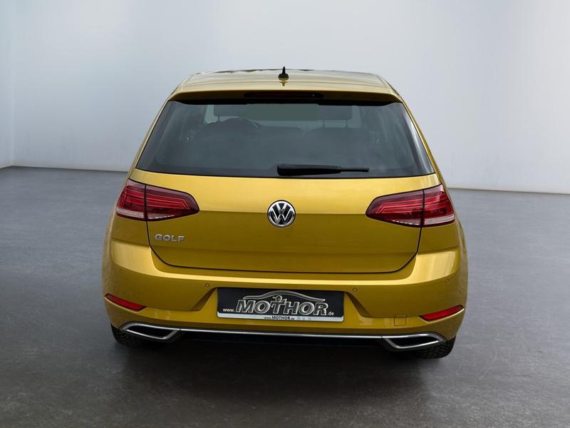 VW Golf · Highline