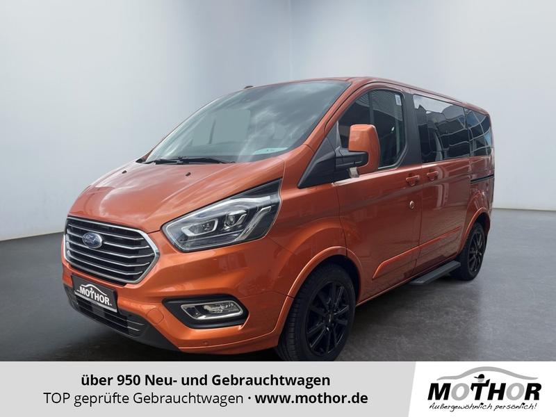 Ford Tourneo Custom · Titanium