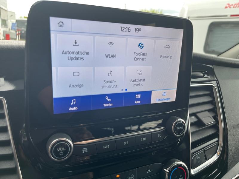 Ford Tourneo Custom · Titanium · Bild 21