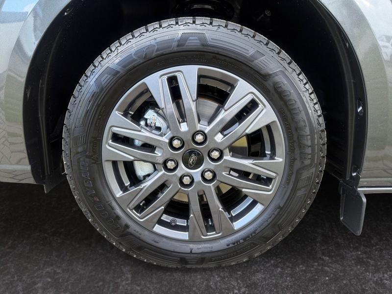 Ford Transit Custom · Limited L2 FWD · Bild 15