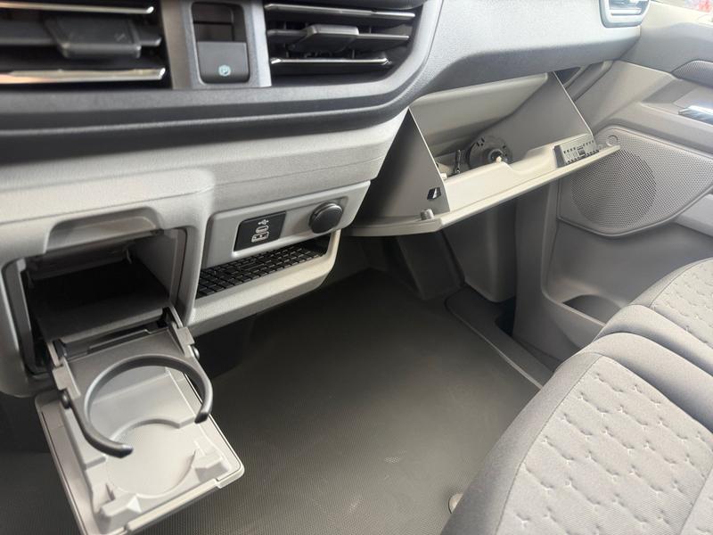 Ford Transit Custom · Limited L2 FWD · Bild 19