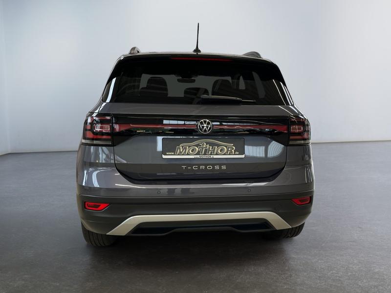 VW T-Cross · Active